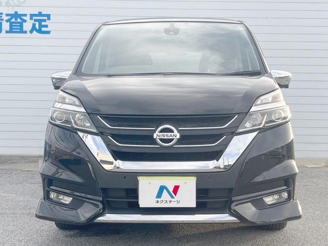 日産 セレナ