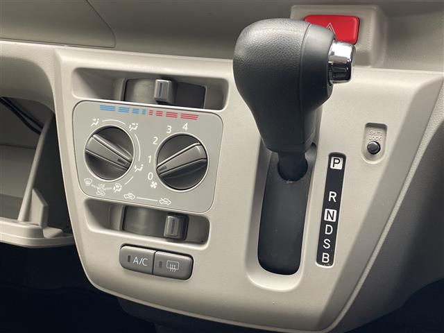 ダイハツ ミライース