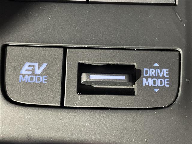 トヨタ ハリアーハイブリッド