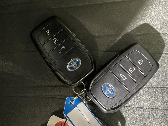 トヨタ ハリアーハイブリッド