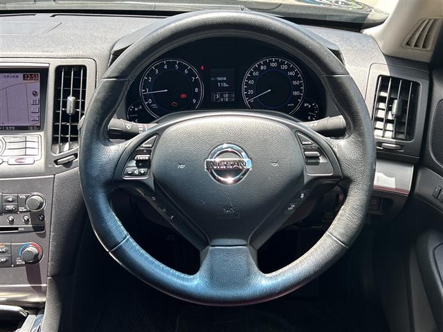 日産 スカイライン