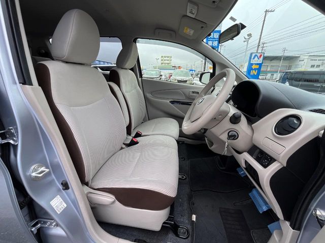 日産 デイズ
