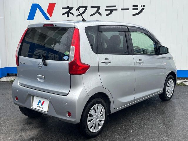 日産 デイズ