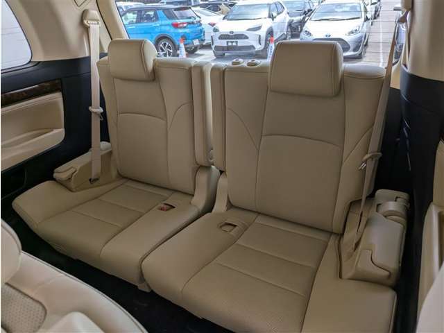 トヨタ ヴェルファイア