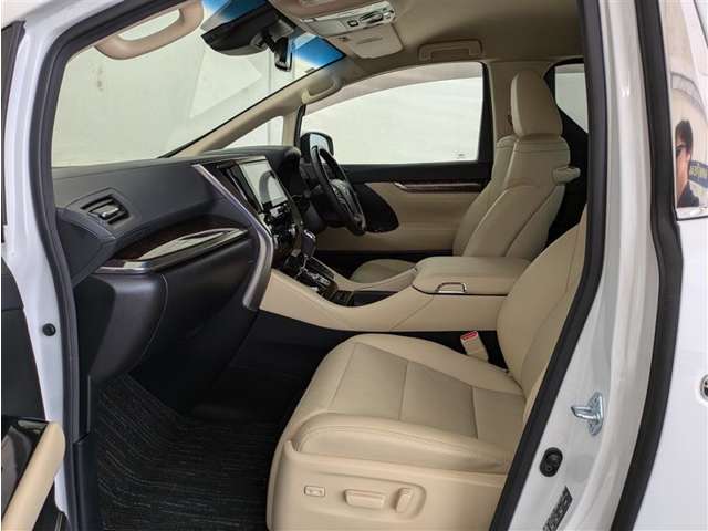 トヨタ ヴェルファイア