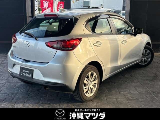 マツダ MAZDA2