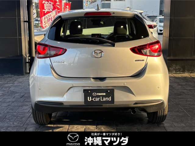 マツダ MAZDA2