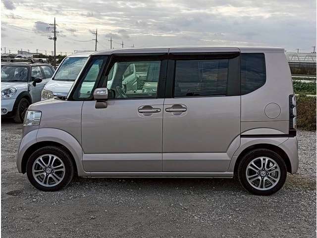 ホンダ N-BOX