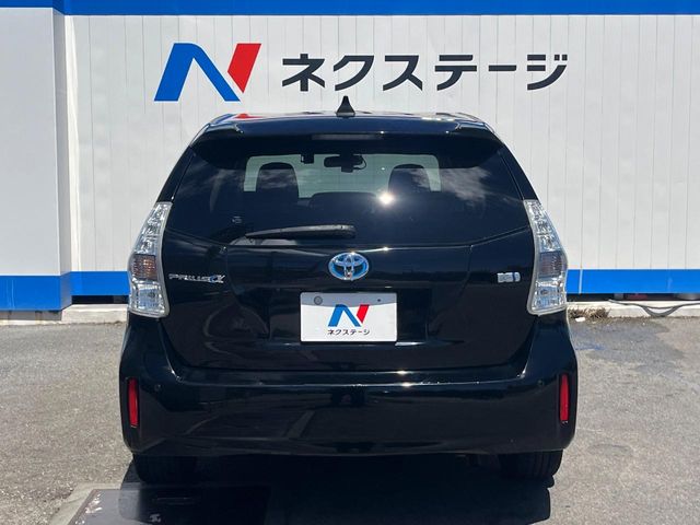 トヨタ プリウスα