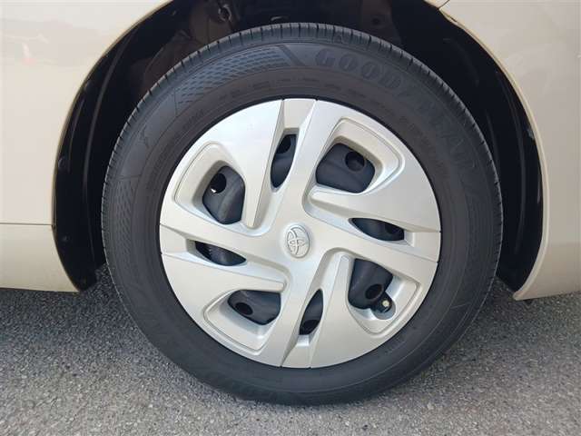 トヨタ アクア