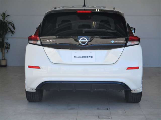日産 リーフ