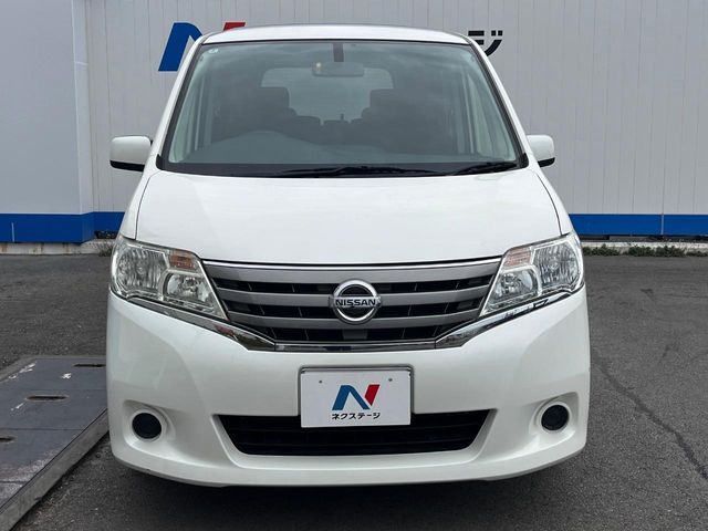 日産 セレナ