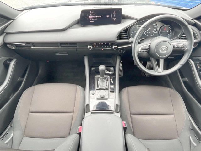 マツダ MAZDA3ファストバック