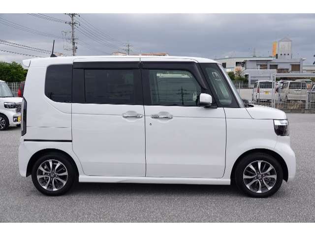 ホンダ N-BOX