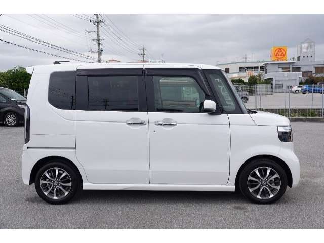 ホンダ N-BOX