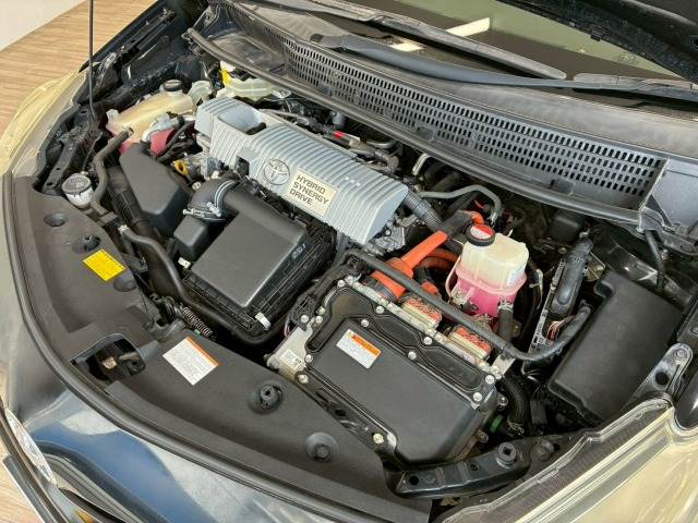 トヨタ プリウスα