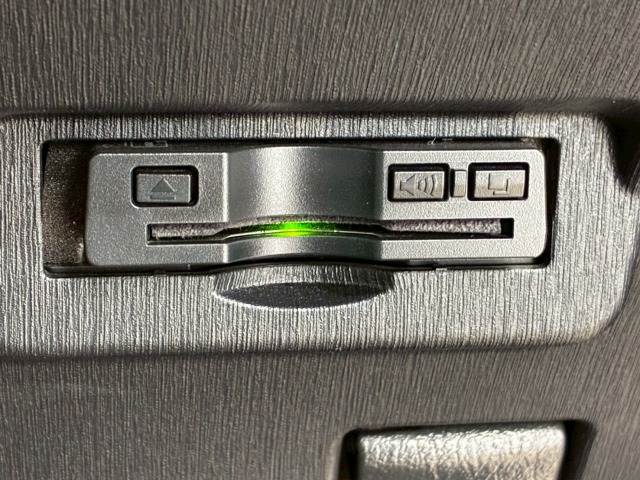 トヨタ プリウスα