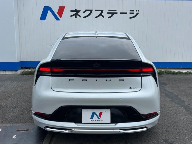 トヨタ プリウス