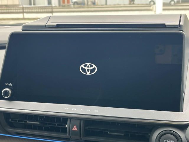トヨタ プリウス