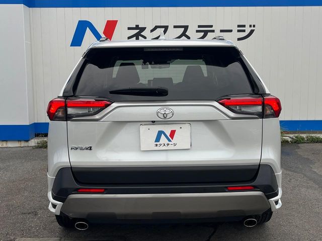 トヨタ RAV4