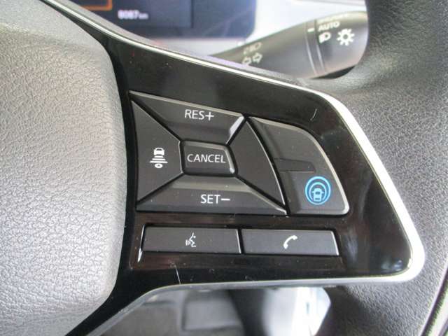 日産 サクラ