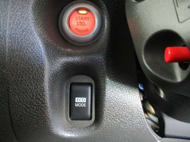 日産 キューブ