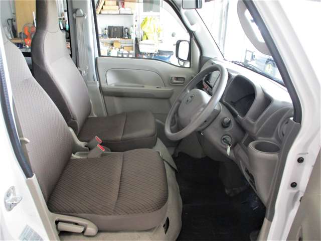 日産 NV100クリッパー