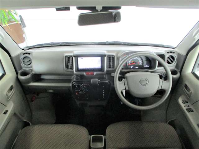 日産 NV100クリッパー