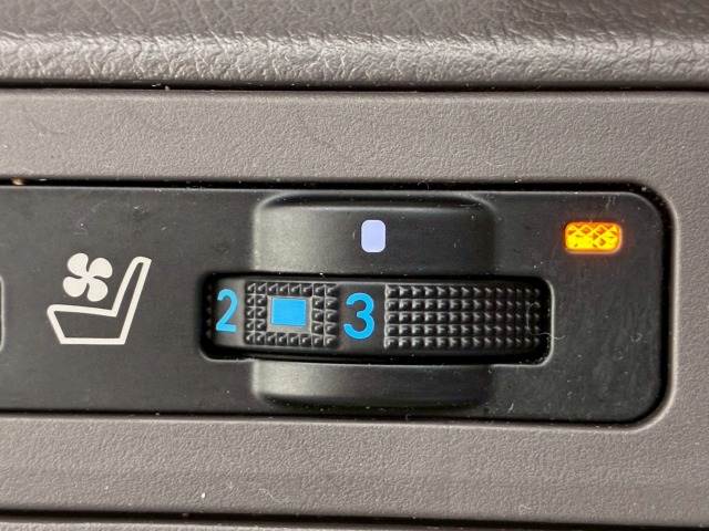 トヨタ ランドクルーザープラド