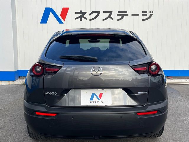 マツダ MX-30