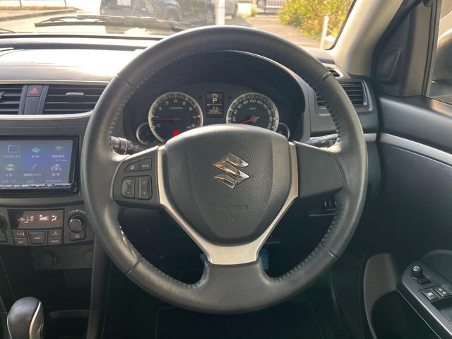 スズキ スイフト