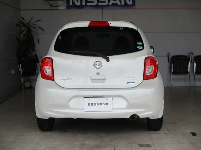 日産 マーチ