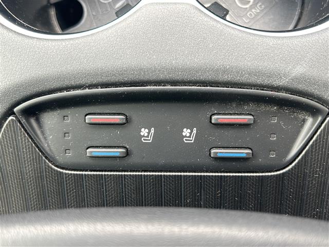 トヨタ ハリアー