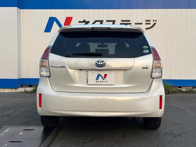 トヨタ プリウスα