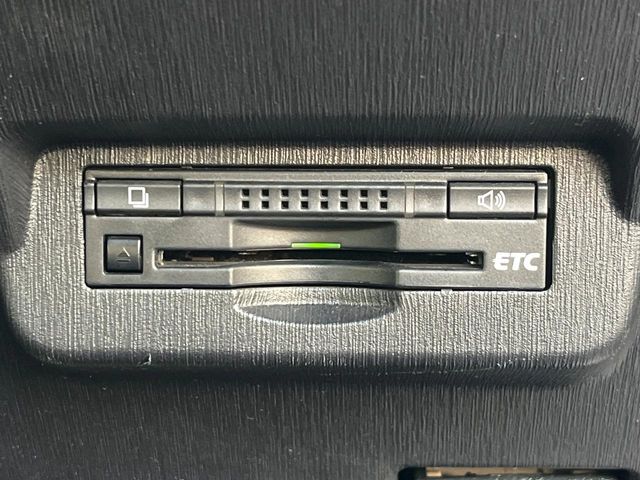 トヨタ プリウスα