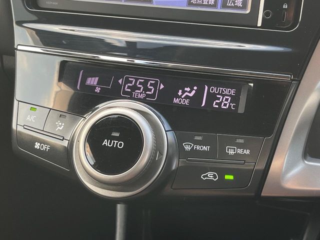 トヨタ プリウスα