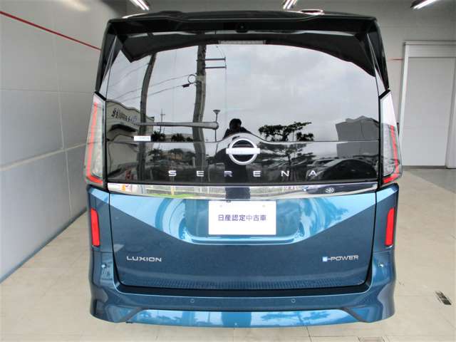 日産 セレナ