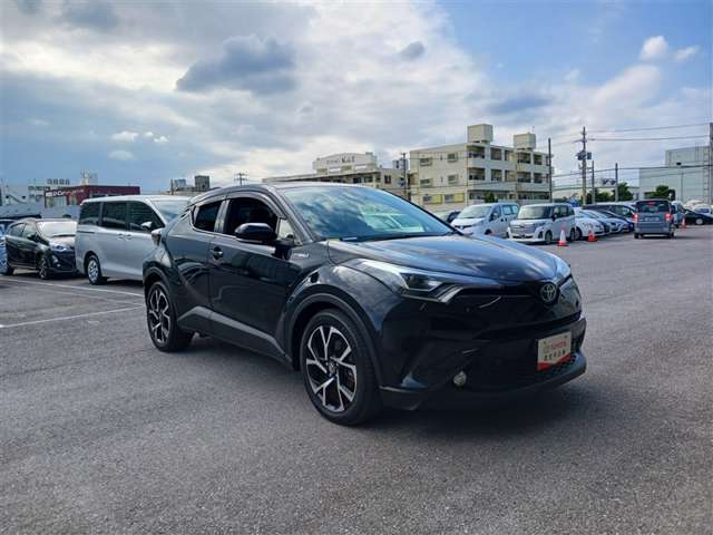 トヨタ C-HR