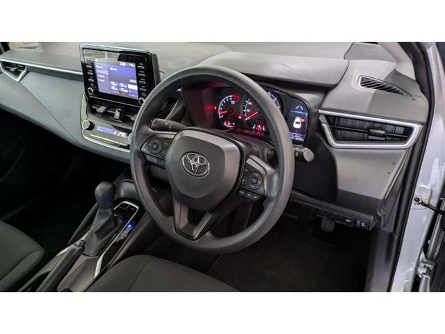 トヨタ カローラ