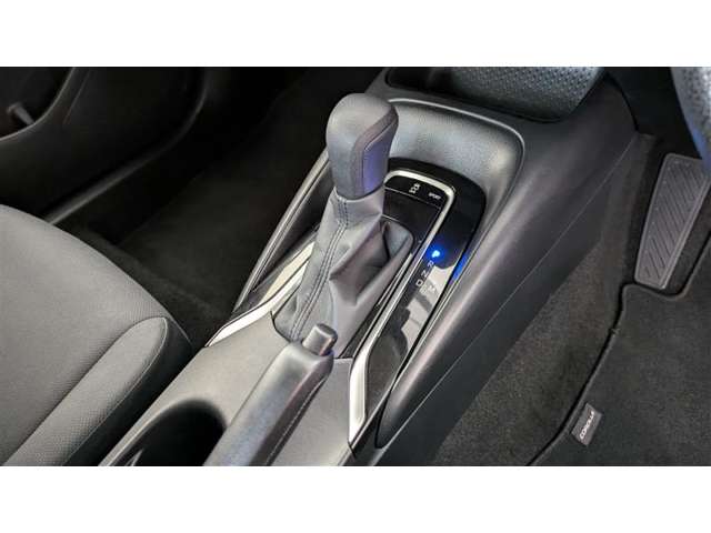 トヨタ カローラ