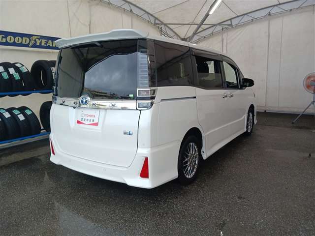 トヨタ ヴォクシー