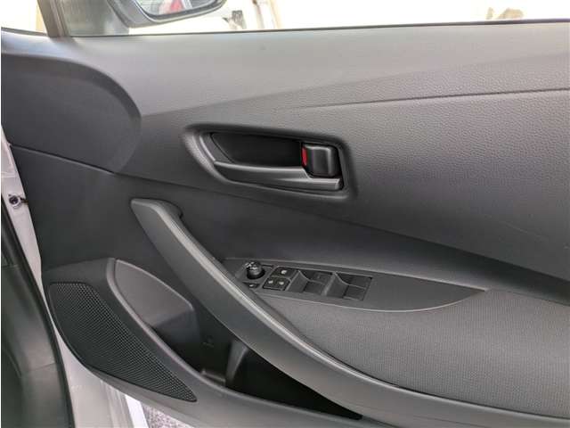 トヨタ カローラ