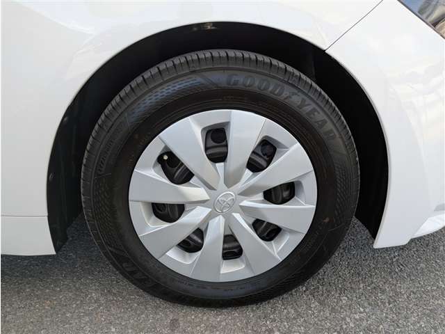 トヨタ カローラ