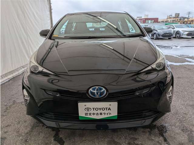 トヨタ プリウス