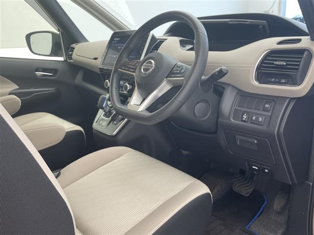 日産 セレナ