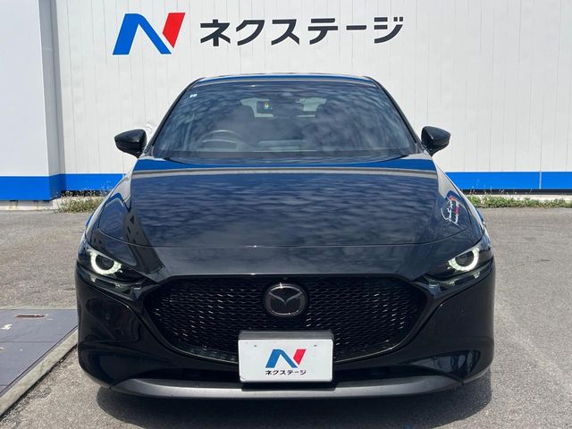 マツダ MAZDA3ファストバック