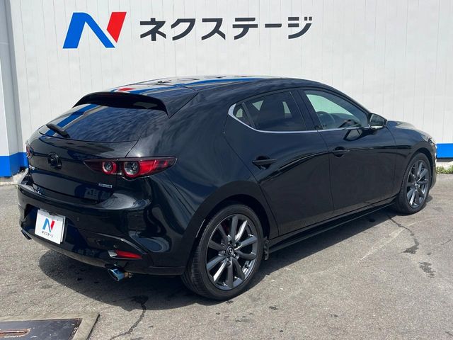 マツダ MAZDA3ファストバック