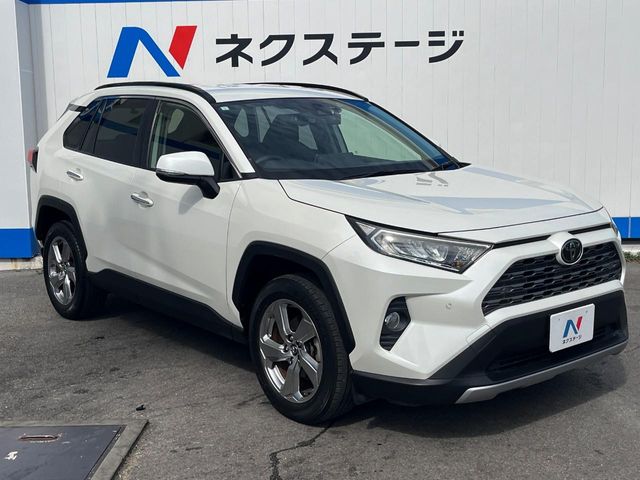 トヨタ RAV4