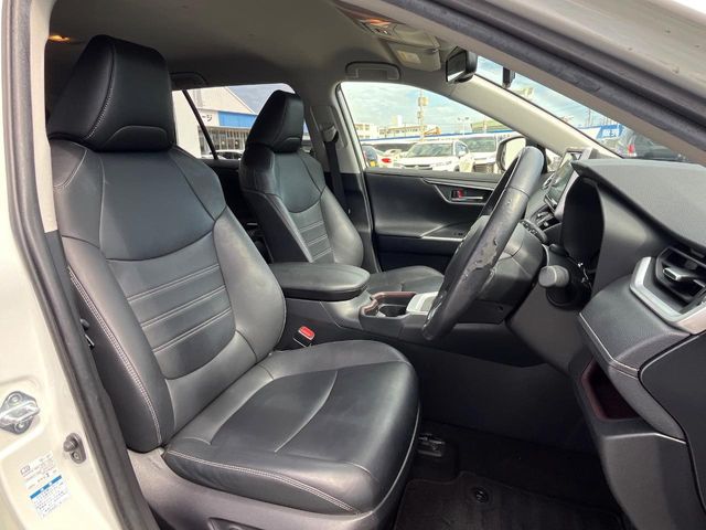 トヨタ RAV4