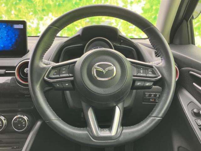 マツダ MAZDA2